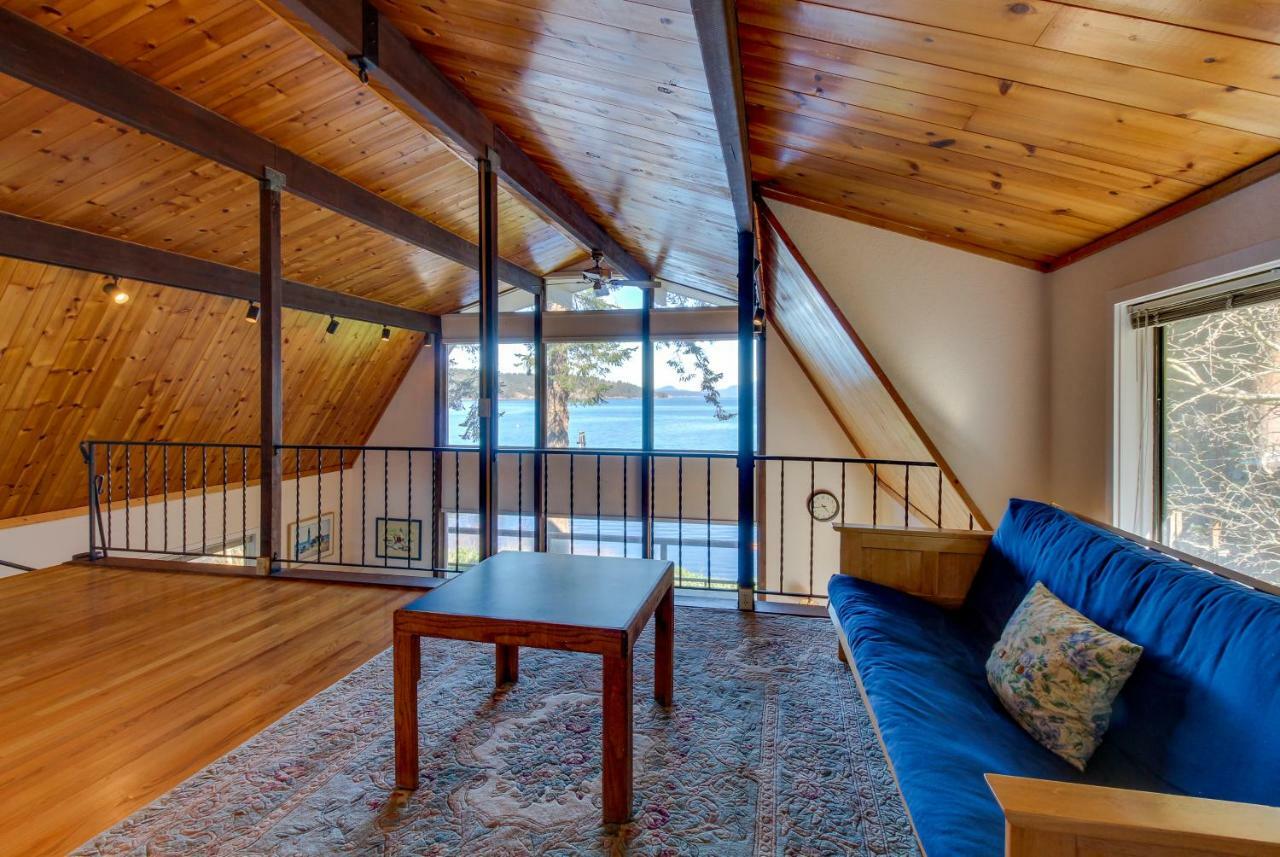 Lopez Island Hunter Bay Waterfront Home Екстер'єр фото