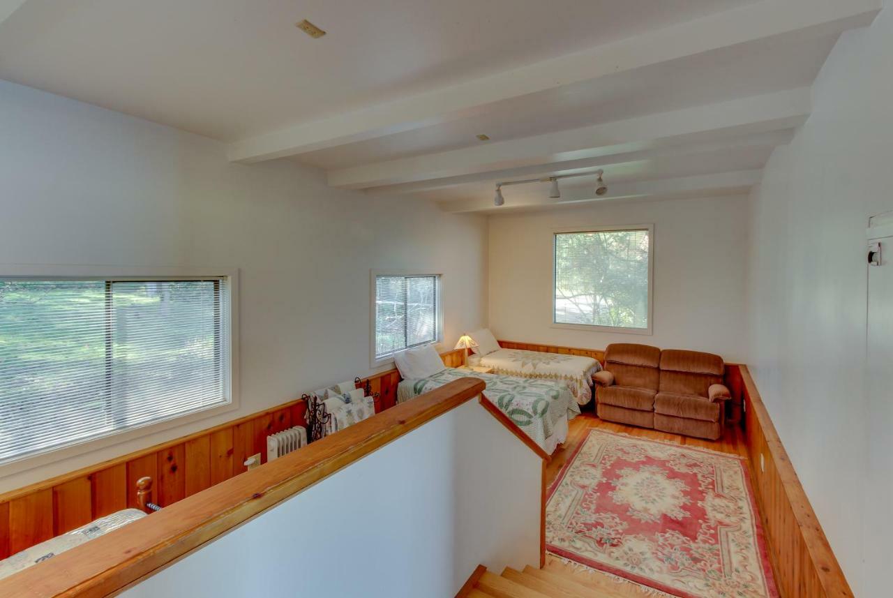 Lopez Island Hunter Bay Waterfront Home Екстер'єр фото
