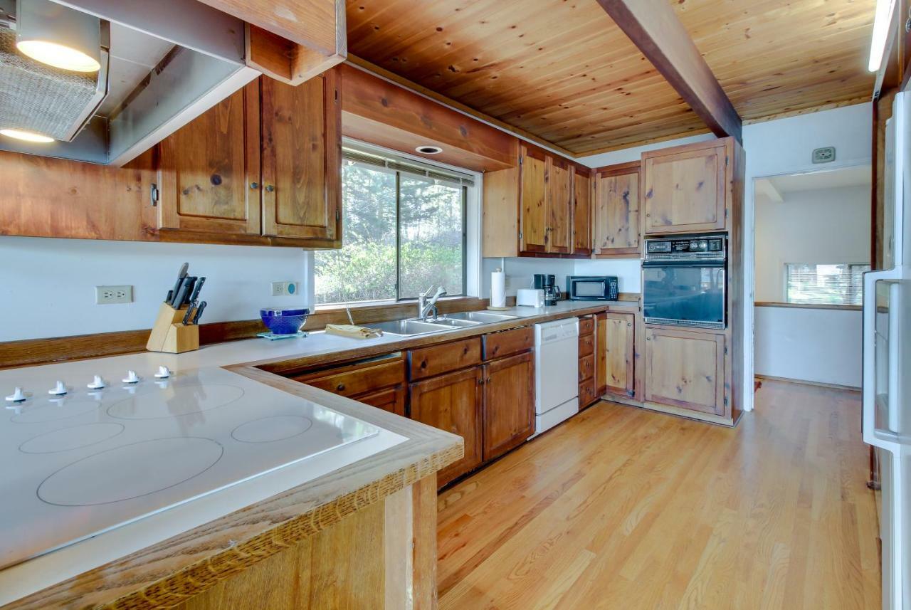 Lopez Island Hunter Bay Waterfront Home Екстер'єр фото