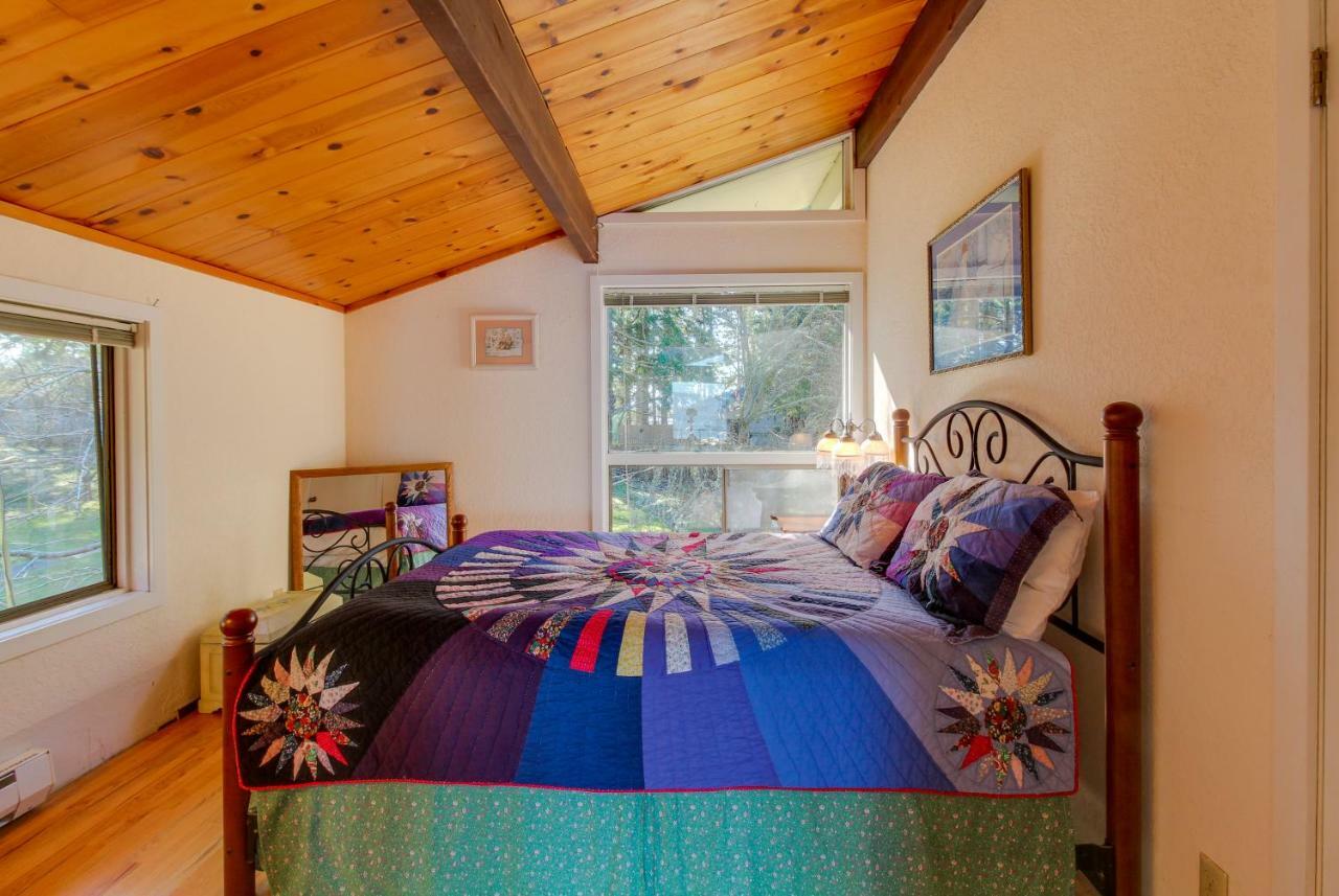 Lopez Island Hunter Bay Waterfront Home Екстер'єр фото