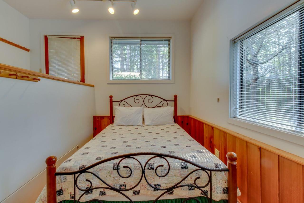 Lopez Island Hunter Bay Waterfront Home Екстер'єр фото